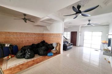 Persiaran Puncak Alam 2 