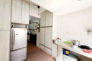 Seksyen 13, Shah Alam