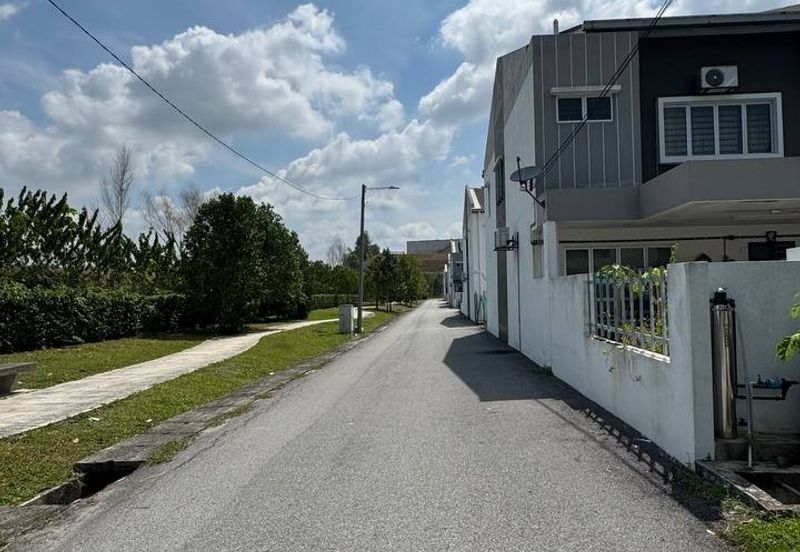 Laman Haris @ Eco Grandeur