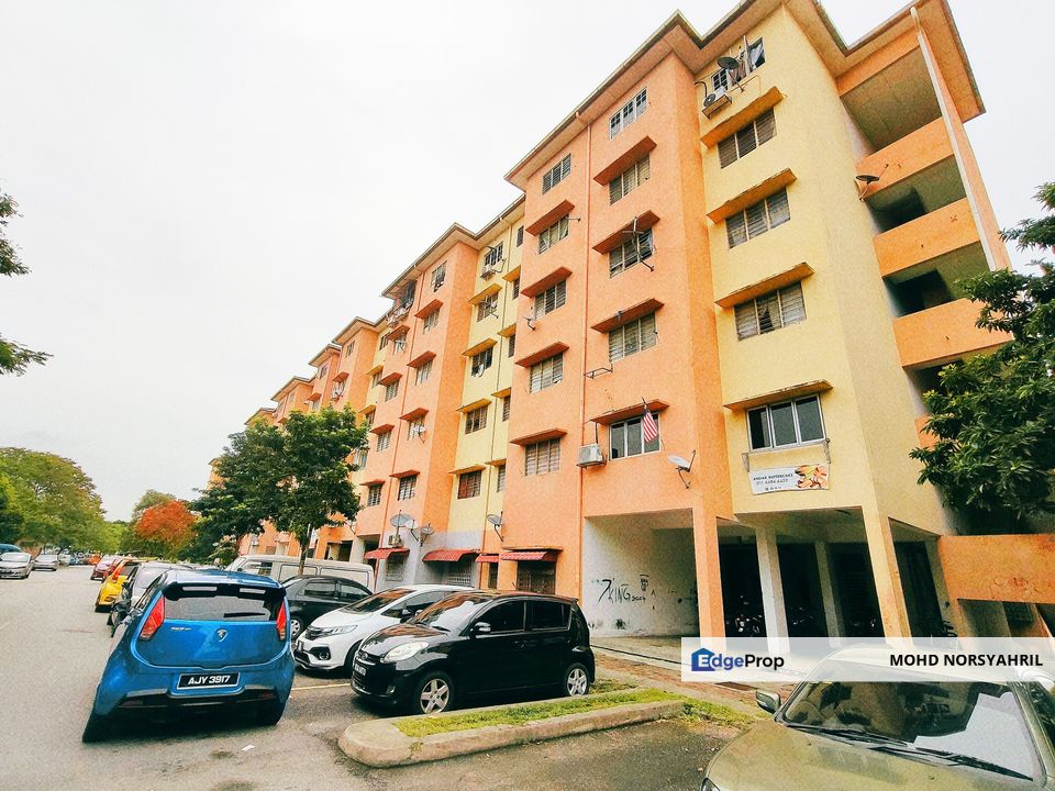 FOR SALE : Flat PKNS Seksyen 7 Shah Alam ., Selangor, Shah Alam
