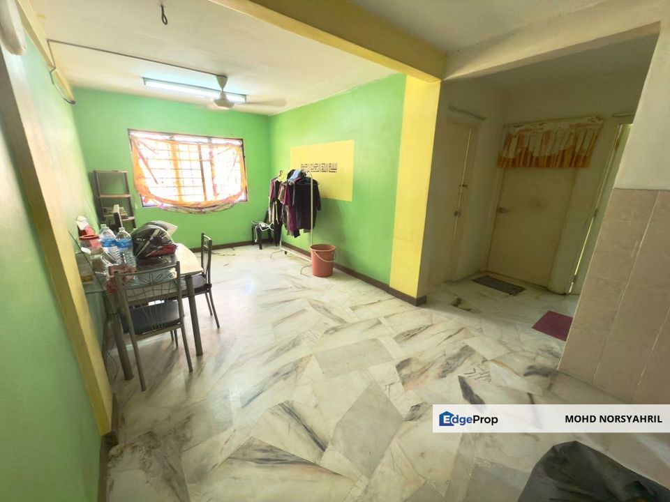 FOR SALE : Flat PKNS Seksyen 7 Shah Alam . ========, Selangor, Shah Alam