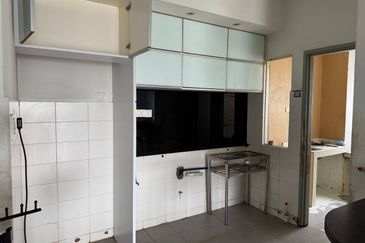 Suri Puteri Serviced Apartment