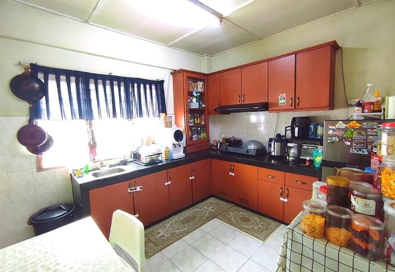 Gugusan Teratai, Seksyen 6 Kota Damansara