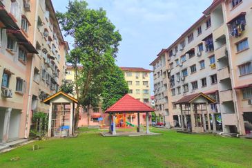 Gugusan Teratai, Seksyen 6 Kota Damansara