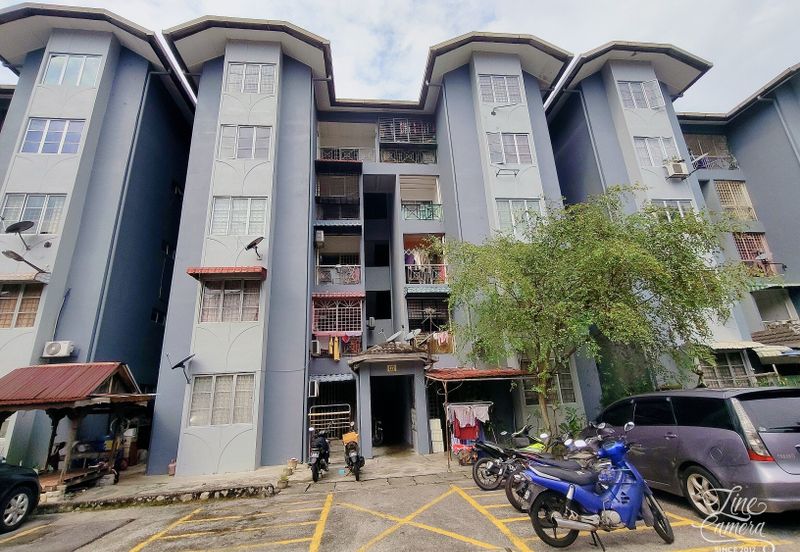 Bandar Pinggiran Subang