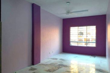 Astana Alam Apartment