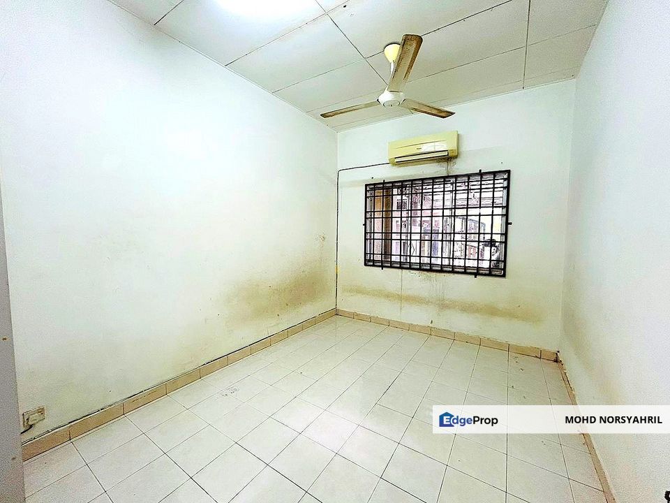 Rumah teres setingkat Taman Kuala Selangor Jaya renovated and facing open , Selangor, Kuala Selangor