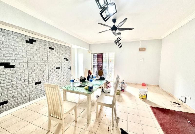 Persiaran Puncak Alam 6 