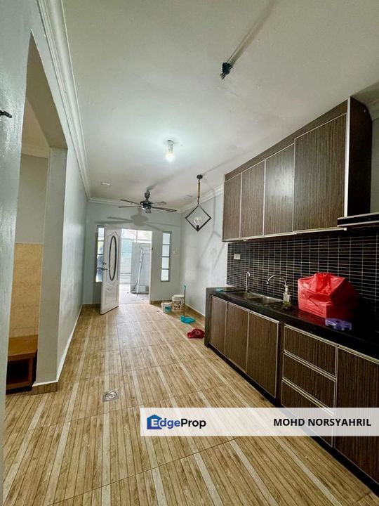 Semi-D Lorong Az-Zaharah Renovated Puncak Alam., Selangor, Bandar Puncak Alam