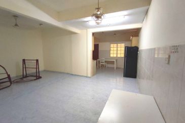 Persiaran Puncak Alam 2 