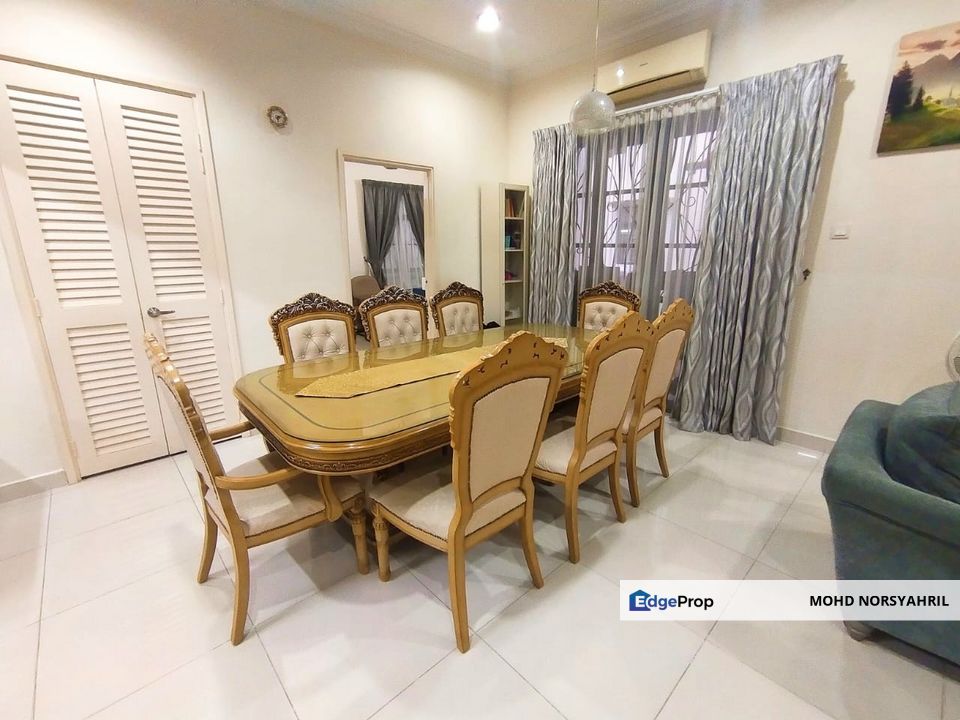 Nice Semi D 2 storey terrace Alam Impain ,Shah Alam, Selangor, Shah Alam