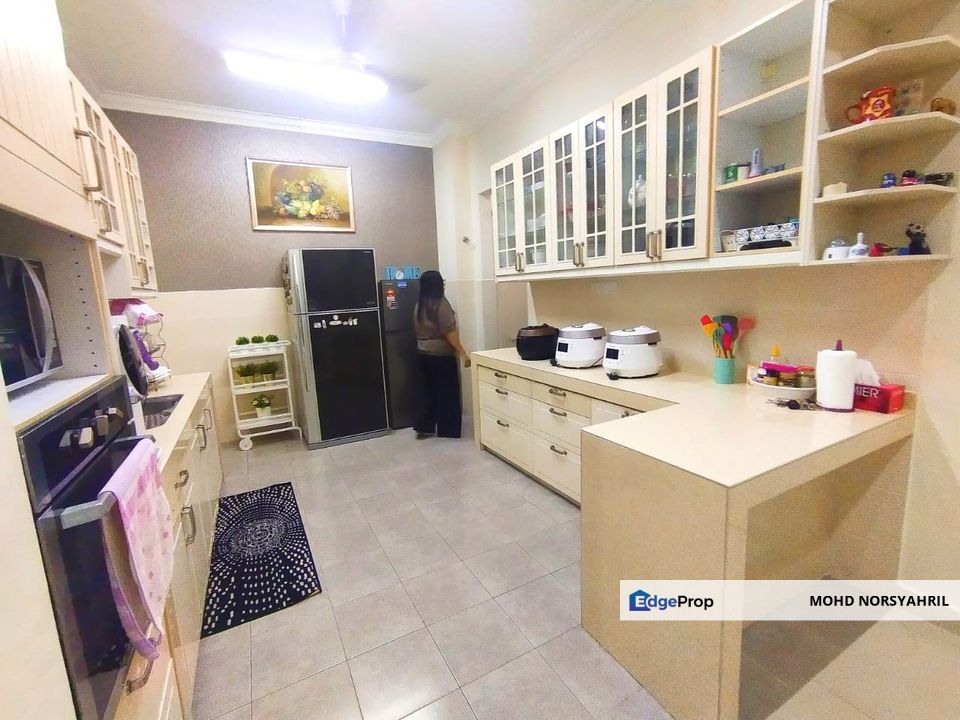 Nice Semi D 2 storey terrace Alam Impain ,Shah Alam, Selangor, Shah Alam