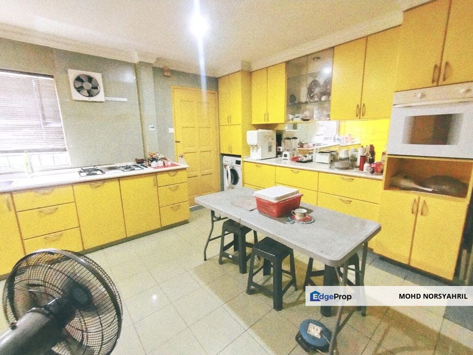 Nice 2 storey terrace.Taman Tadisma Seksyen 13Shah Alam, Selangor, Shah Alam