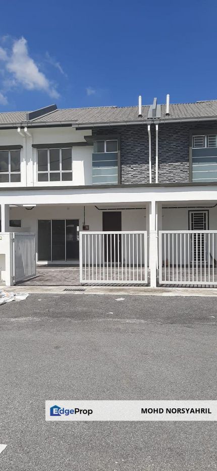 Nice Facing Open 2 Storey Terrace Hillpark Puncak Alam, Selangor, Bandar Puncak Alam