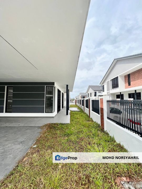 Nice new 2Storey terrace  End lot Elmina Green, Selangor, Sungai Buloh