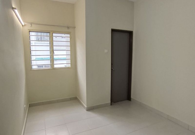 AYU PRIMA TERES 2 TINGKAT,  SETIA ALAM