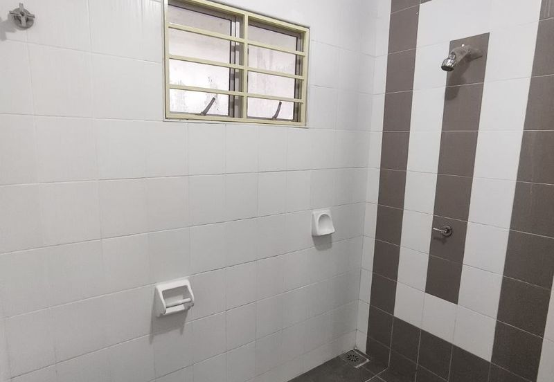 AYU PRIMA TERES 2 TINGKAT,  SETIA ALAM