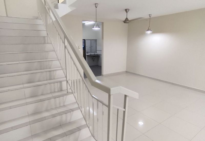 AYU PRIMA TERES 2 TINGKAT,  SETIA ALAM