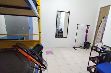 Pusat Komersial Seksyen 7