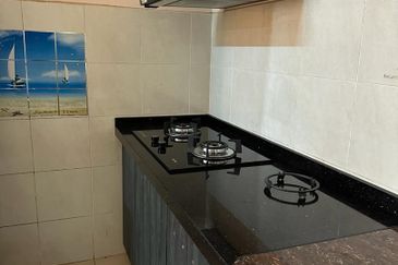 SEKSYEN 7 , SHAH ALAM - Condominium Kristal