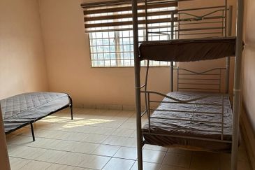 SEKSYEN 7 , SHAH ALAM - Condominium Kristal