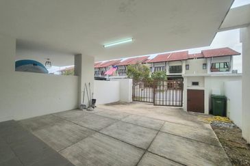 SERENE HEIGHTS, BANGI- 2 Storey terrace,  DAHLIA