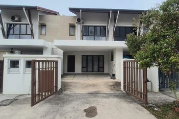 SERENE HEIGHTS, BANGI- 2 Storey terrace,  DAHLIA