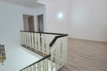 SERENE HEIGHTS, BANGI- 2 Storey terrace,  DAHLIA