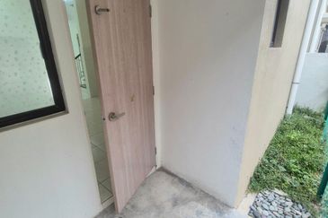 SERENE HEIGHTS, BANGI- 2 Storey terrace,  DAHLIA