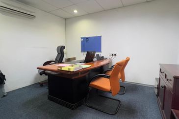 SEKSYEN 11, SHAH ALAM - Shop Lot