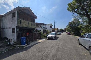 Seksyen 17, Shah Alam