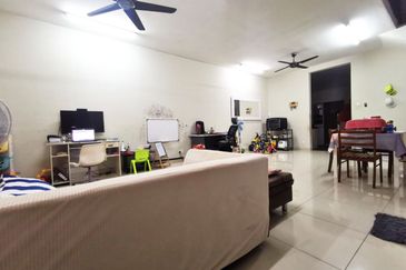 Jalan Setia Perdana U13/25