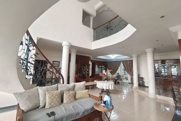 SEKSYEN 8, KOTA DAMANSARA - 2 Sty  Bungalow 