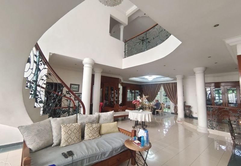 SEKSYEN 8, KOTA DAMANSARA - 2 Sty  Bungalow 