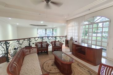 SEKSYEN 8, KOTA DAMANSARA - 2 Sty  Bungalow 