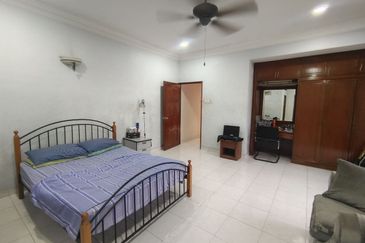 SEKSYEN 8, KOTA DAMANSARA - 2 Sty  Bungalow 