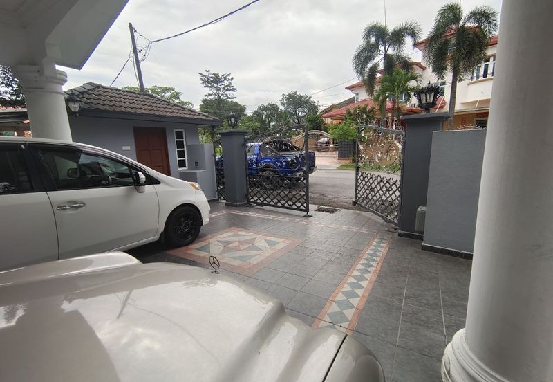 SEKSYEN 8, KOTA DAMANSARA - 2 Sty  Bungalow 
