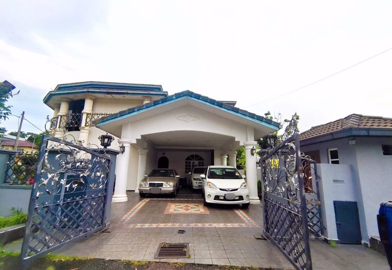 SEKSYEN 8, KOTA DAMANSARA - 2 Sty  Bungalow 