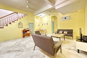 Lorong Gugusan Alam 7/20