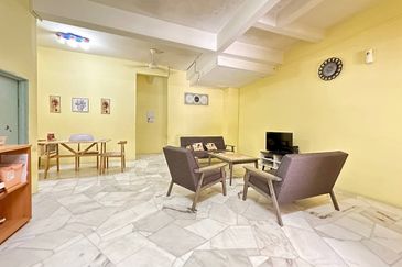 Lorong Gugusan Alam 7/20