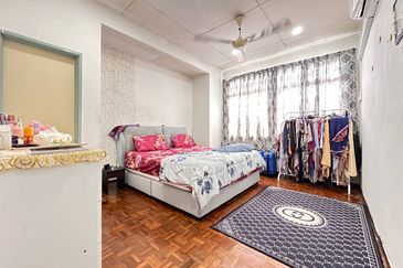 Lorong Gugusan Alam 7/20