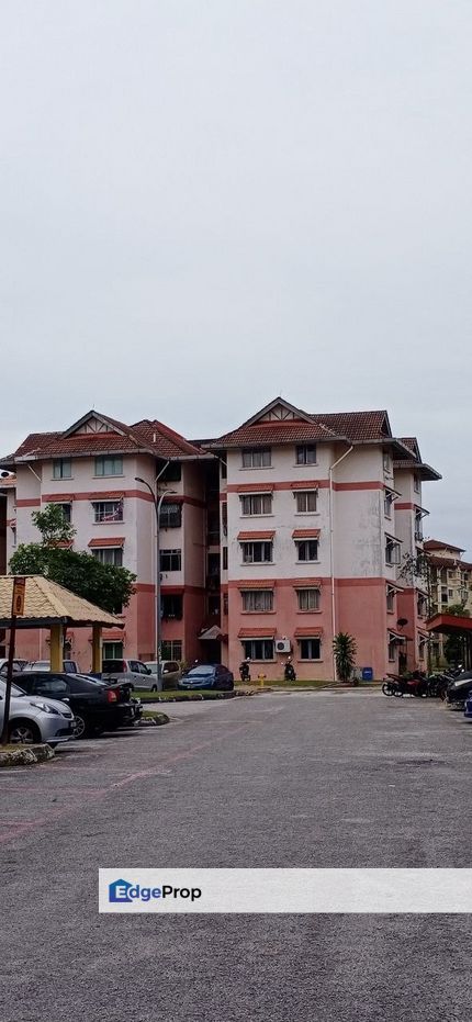 BUKIT SUBANG,U16 -  Apartment Melor, Tingkat 2, Selangor, Bukit Subang