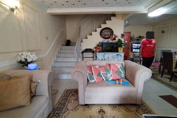 Jalan Sungai Manau (27/76) 