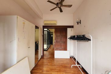 Jalan Birai@Bukit Jelutong - 2 Storey Link Terrace 