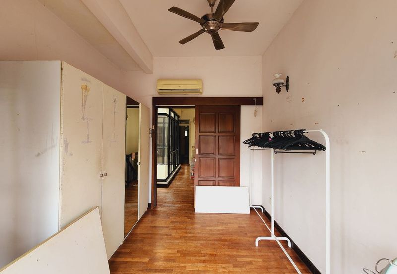 Jalan Birai@Bukit Jelutong - 2 Storey Link Terrace 