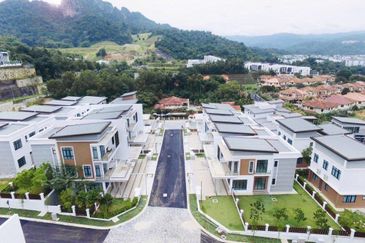 Verge 32, Taman Melawati