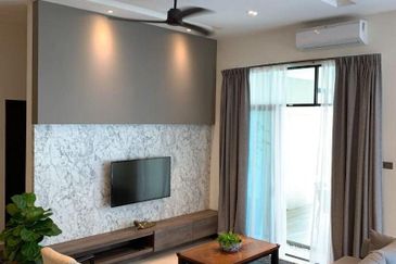 Verge 32, Taman Melawati