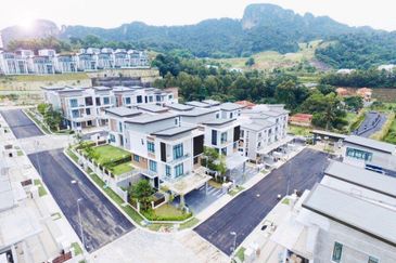 Verge 32, Taman Melawati