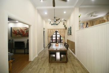 Jalan Bukit Antarabangsa 