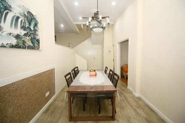 Jalan Bukit Antarabangsa 